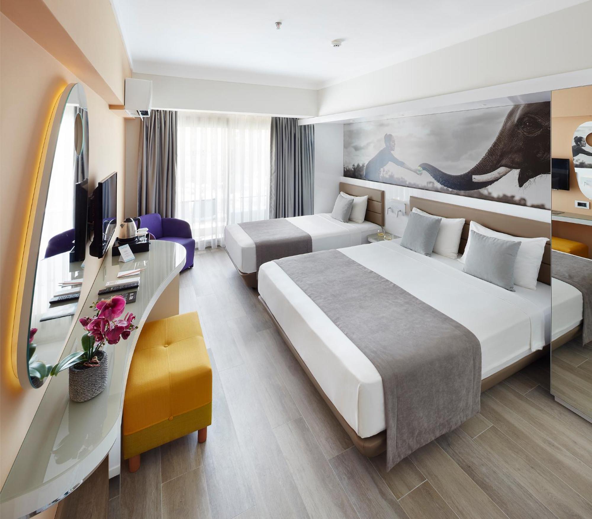 Triple Room