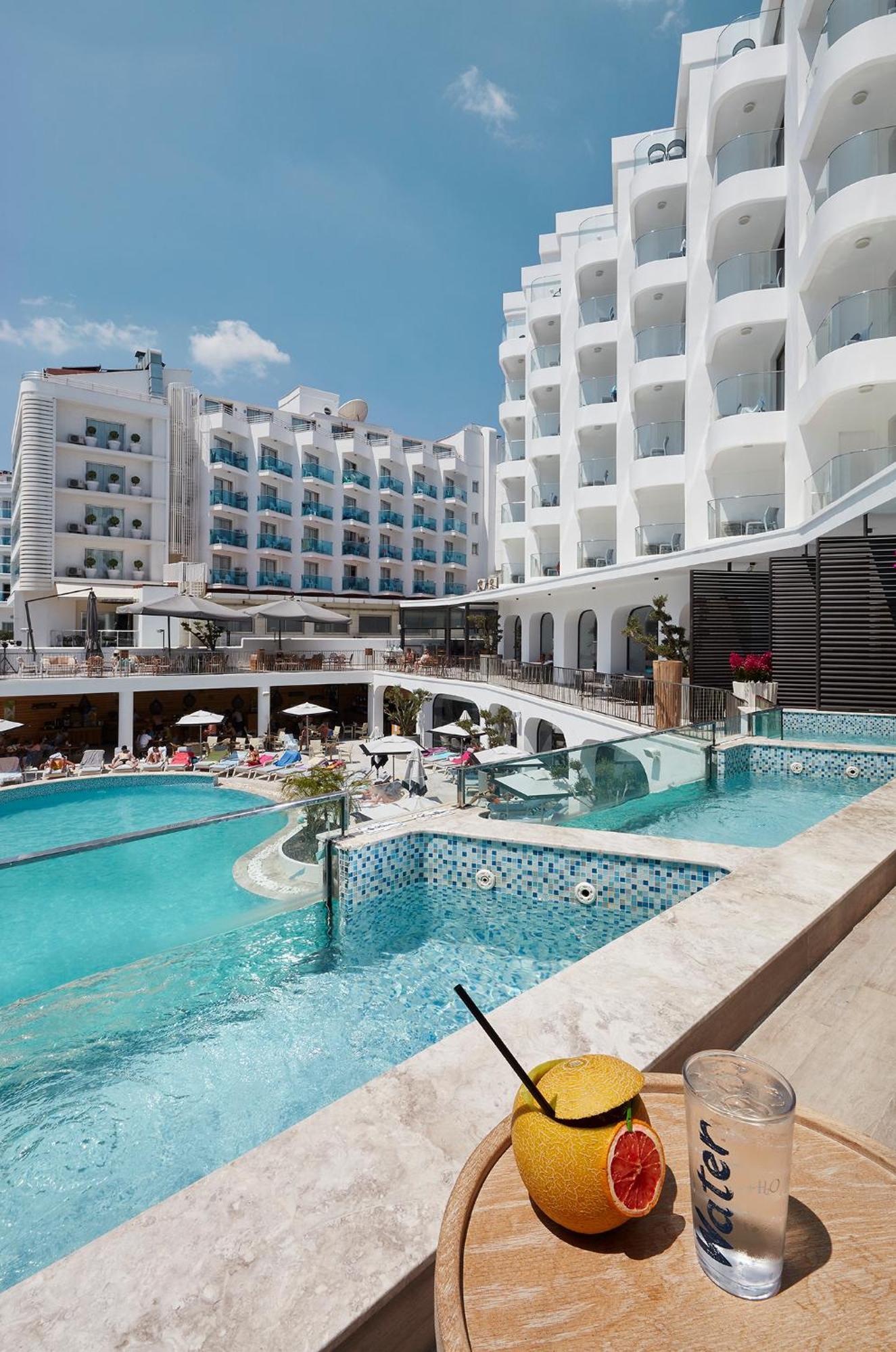 Suite Private Pool