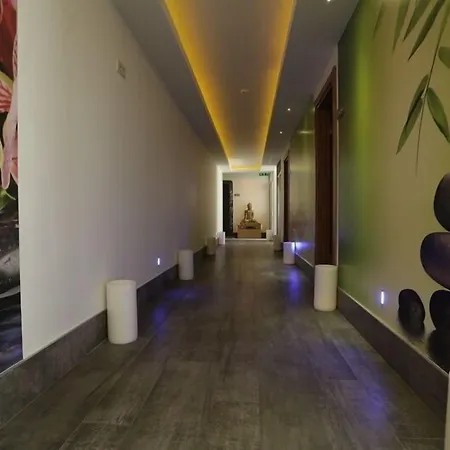 Club Aida-3