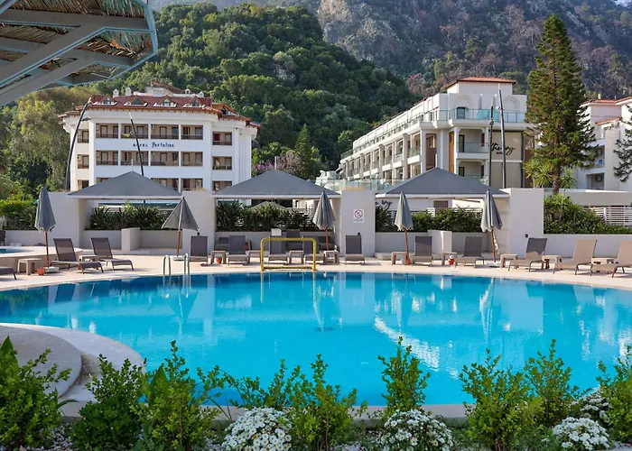 Faros Premium Beach